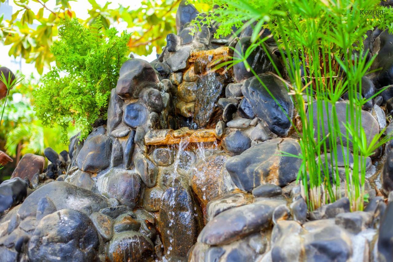 Kozobe Hotel Ambilobe エクステリア 写真